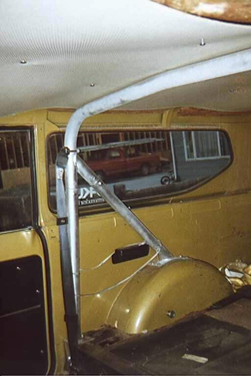 IH Scout 1961-1980 Airplane 2pt Black Lap Bench Seat Belt Kit 3 Belts rat 
