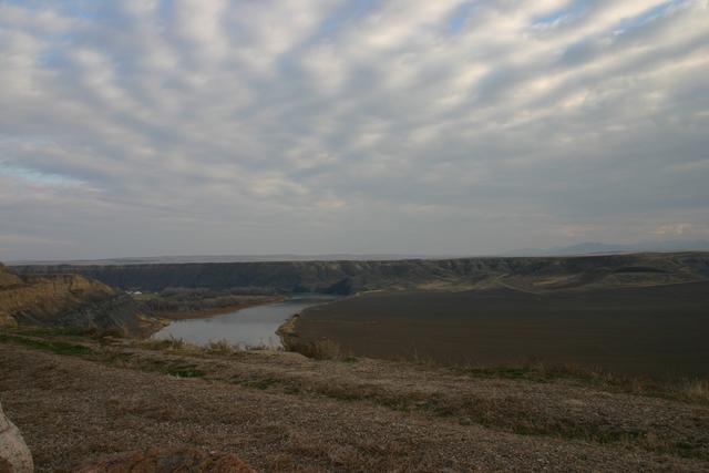 Near Fort Benton, on the way to Havre