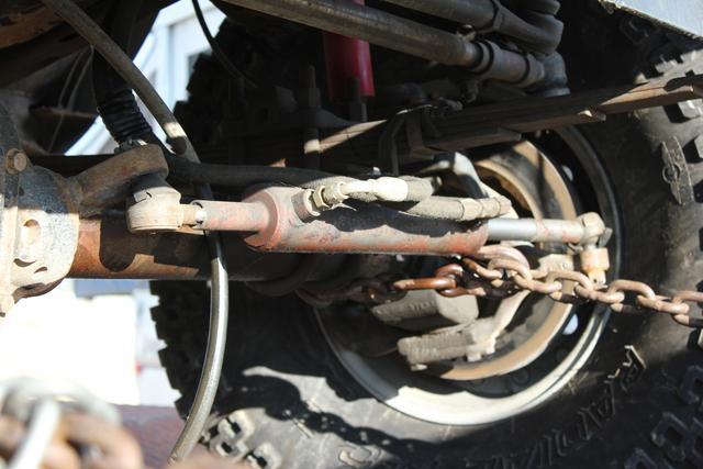 Hydraulic assist steering