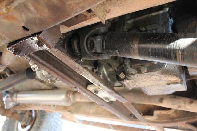 Front driveshaft has a CV