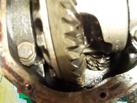 Rear 4.09 R&P has some pinion damage