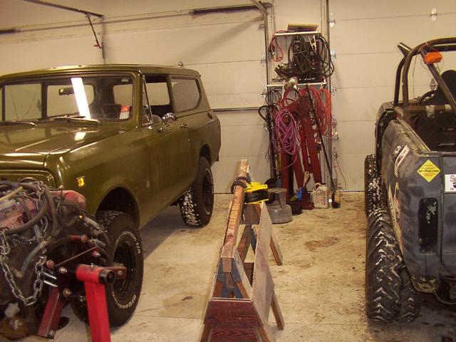 Room between the work-bay and my "driver" bay.