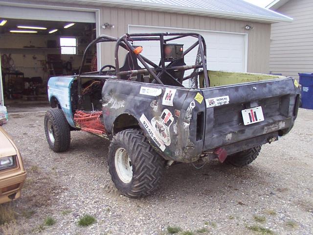 Out in the driveway - time for a walk around