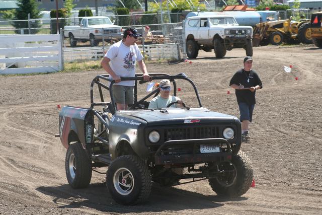 Tom and John on the divorce course