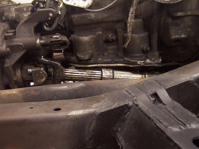 Transmission and driveshaft clearance at what should be full-bump - not contacting now!