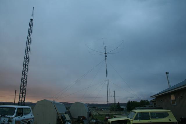 40' HDBX tower on left, Hex-beam at 30'-ish on right