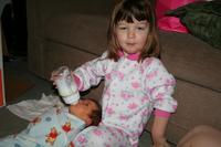 02072009JoleighFeedsAudreyPlusPapa